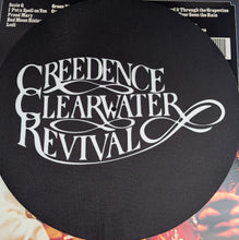 CREEDENCE CLEARWATER REVIVAL - CHRONICLE (RED, WHITE BLUE VINYL)